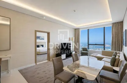 Apartment - 1 Bedroom - 2 Bathrooms for rent in The Palm Tower - Palm Jumeirah - Dubai