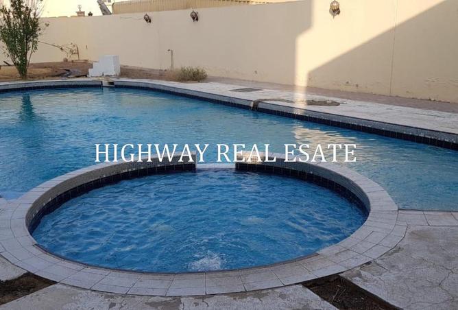 135165618 - Property Image 2