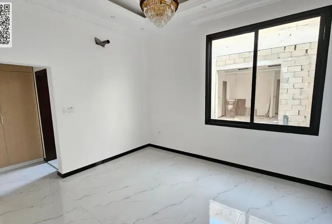 148617914 - Property Image 2