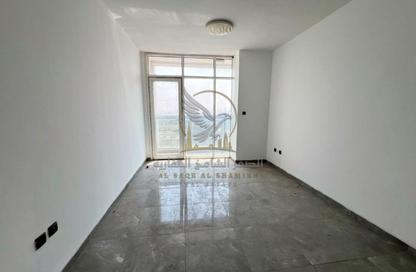 Apartment - 2 - 3 for rent in Al Majaz 2 - Al Majaz - Sharjah