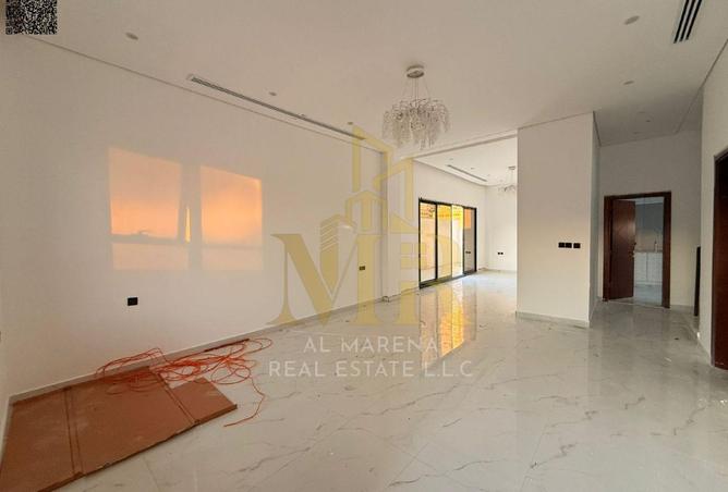 67444939 - صورة العقار 3