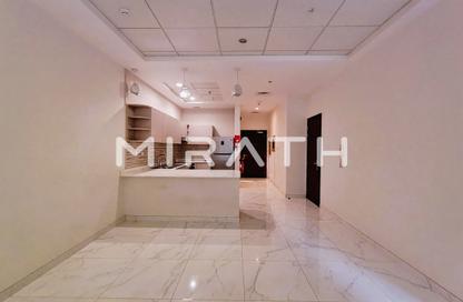 Apartment - 1 Bedroom - 2 Bathrooms for rent in La Plage 2 - Jumeira Beach Road - Jumeirah - Dubai