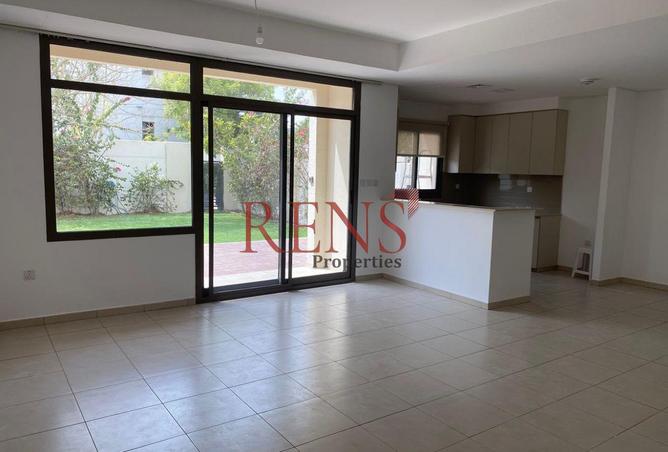 128352813 - Property Image 2