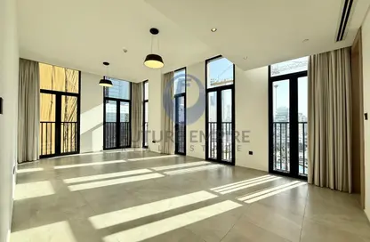 Apartment - 2 Bedrooms - 3 Bathrooms for rent in Jumeirah Garden City - Al Satwa - Dubai