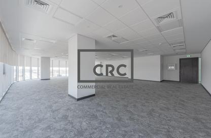 Office Space - Studio for rent in Dubai Commercity - Umm Ramool - Dubai