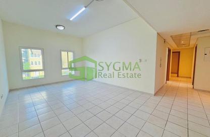 Apartment - 2 Bedrooms - 3 Bathrooms for rent in Building 111 - Contemporary Cluster - Discovery Gardens - Dubai