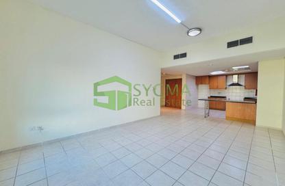 Apartment - 2 Bedrooms - 3 Bathrooms for rent in Building 111 - Contemporary Cluster - Discovery Gardens - Dubai