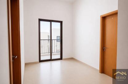 Villa - 4 Bedrooms - 5 Bathrooms for rent in Nad Al Sheba Villas - Nad Al Sheba 3 - Nad Al Sheba - Dubai