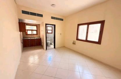 Apartment - Studio - 1 for rent in Fire Station Road - Muwaileh - Sharjah Apartment - Studio - 1 for rent in Fire Station Road - Muwaileh - Sharjah