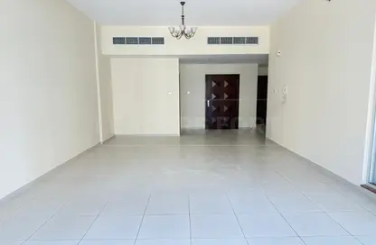 Apartment - 2 Bedrooms - 3 Bathrooms for rent in Cascades Tower - Dubai Marina - Dubai Apartment - 2 Bedrooms - 3 Bathrooms for rent in Cascades Tower - Dubai Marina - Dubai