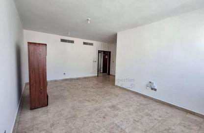 Apartment - 3 - 3 for rent in Hamdan Street - Abu Dhabi Apartment - 3 - 3 for rent in Hamdan Street - Abu Dhabi