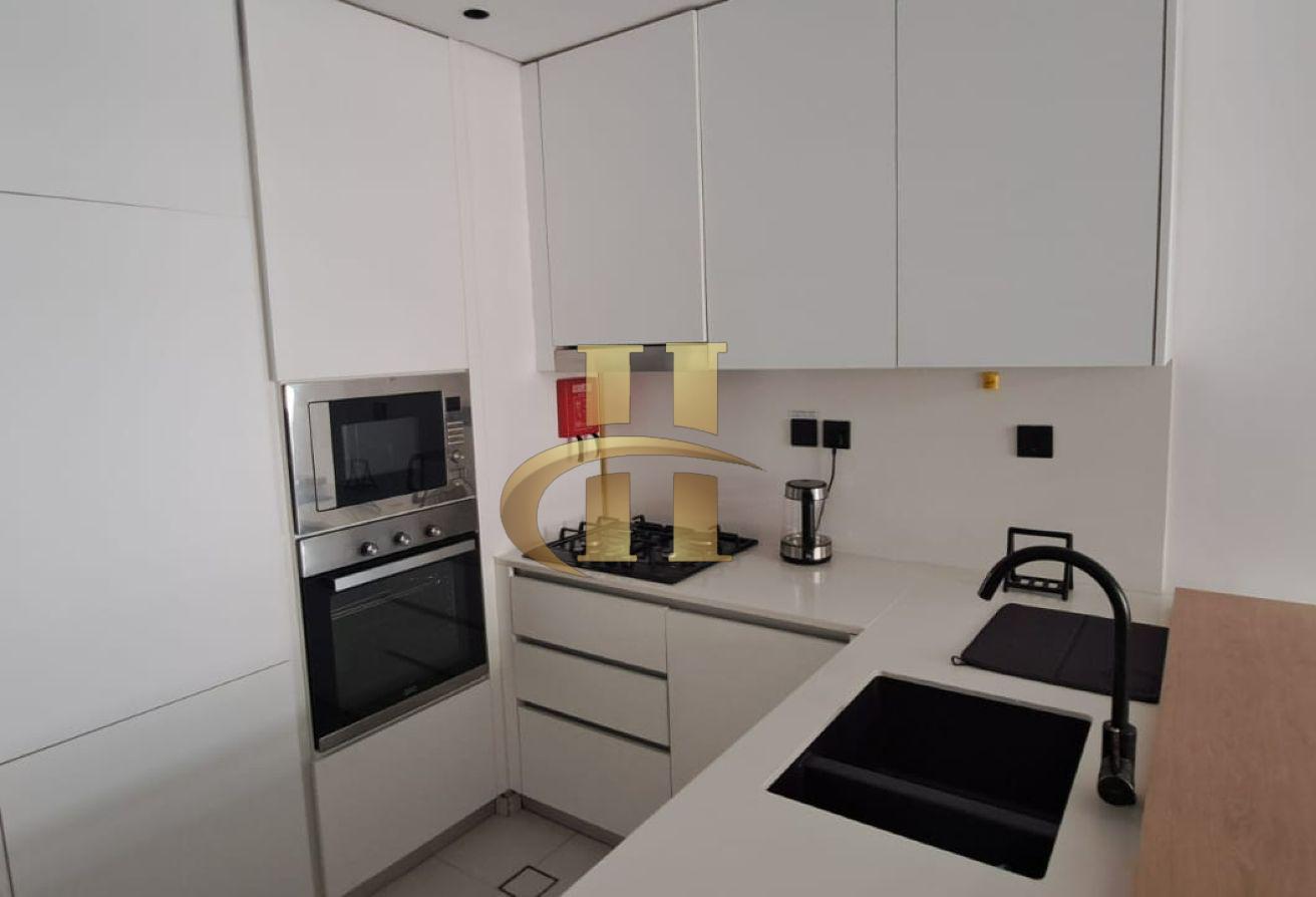 Fully Furnished | Spacious | Vacant photo 6