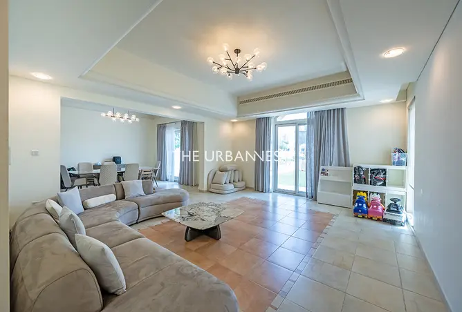 165599605 - Property Image 3