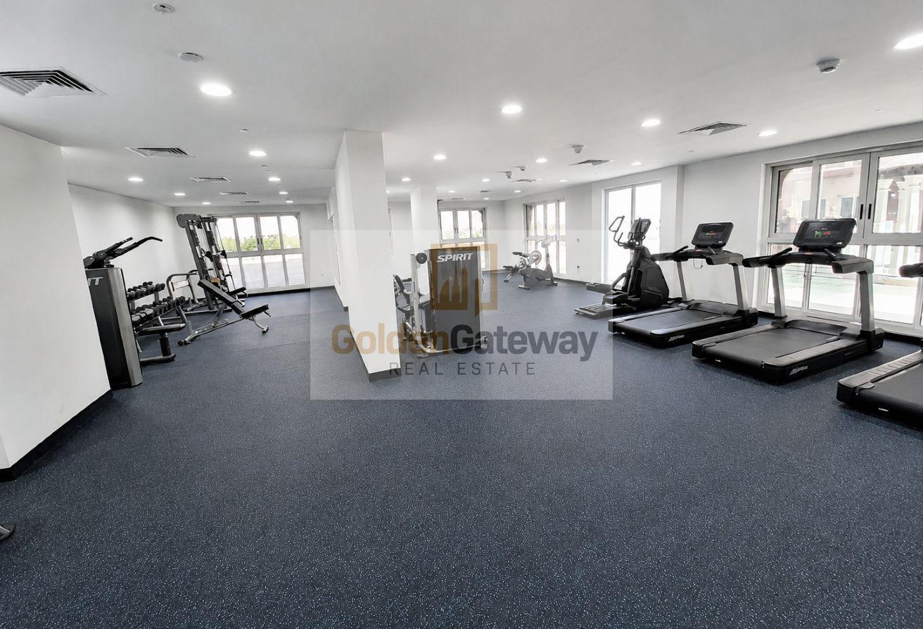 Luxury & Bright | Vacant | Ready to Move photo 8