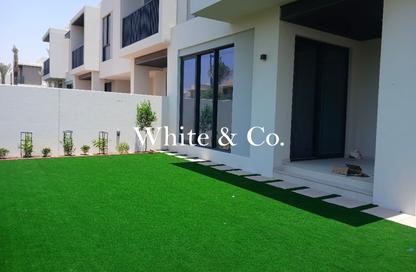 Townhouse - 4 - 4 for rent in Jebel Ali Village Townhouses - Jebel Ali Village - Jebel Ali - Dubai
