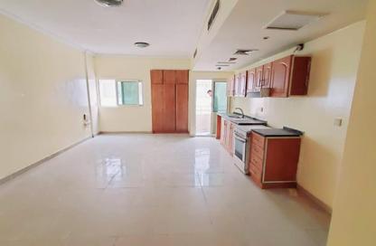 Apartment - Studio - 1 Bathroom for rent in Al Qasimia - Sharjah