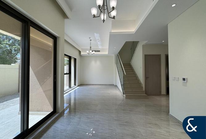 91801923 - Property Image 2