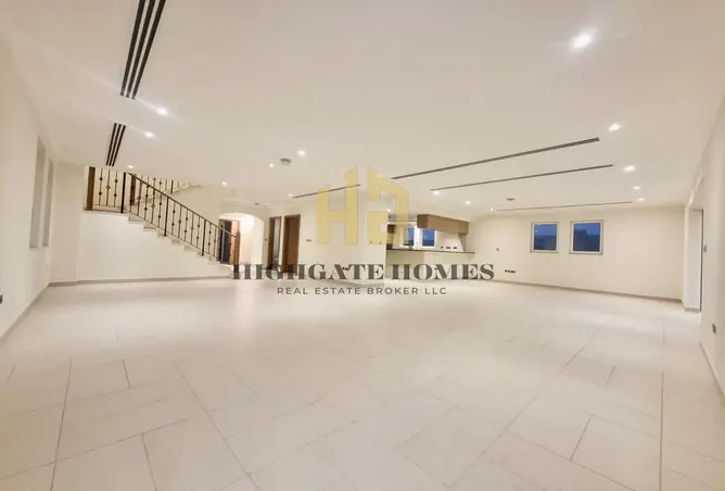 155581139 - Property Image 2