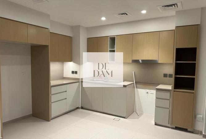 81935210 - Property Main Image