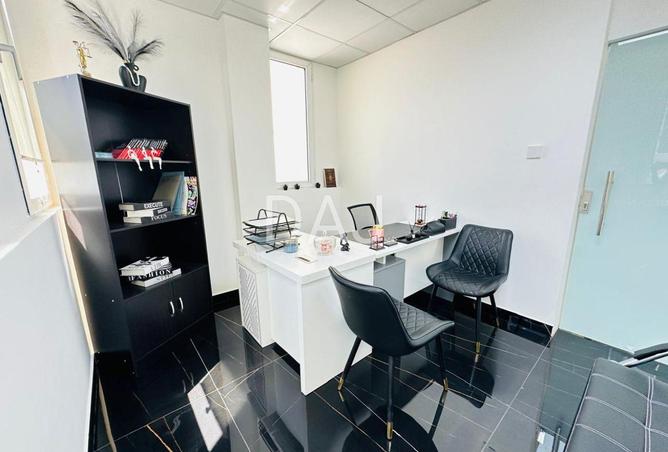 128384421 - Property Main Image