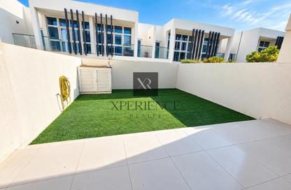 Townhouse - 2 - 3 for rent in Centaury - Damac Hills 2 - Dubai Townhouse - 2 - 3 for rent in Centaury - Damac Hills 2 - Dubai
