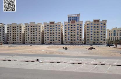 شقة - 2 غرف نوم - 3 حمامات للبيع في قرية الاميرة - الياسمين - عجمان