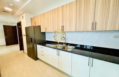 شقة - 2 غرف نوم - 4 حمامات للايجار في جميرا جاردن سيتي - السطوة - دبي