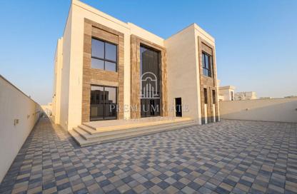 Villa - 4 - 5 for rent in Al Aweer 1 - Al Aweer - Dubai