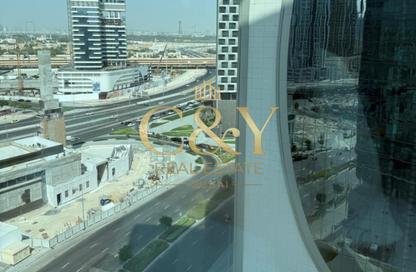 مكتب - استوديو - 1 حمام للايجار في B2B  برج - الخليج التجاري - دبي