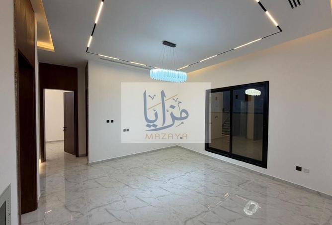 128393226 - Property Image 3