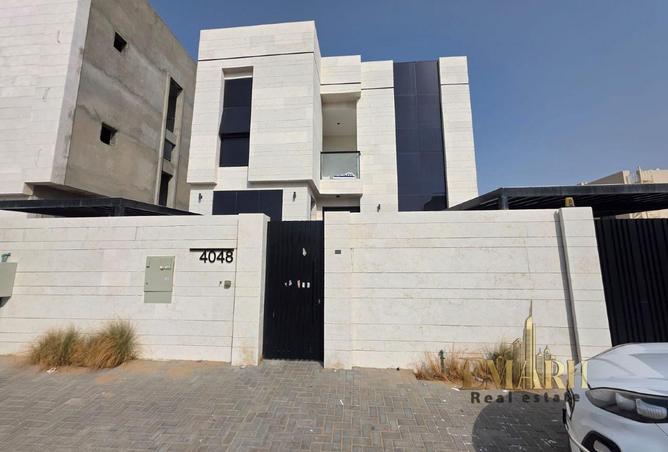 132037054 - Property Main Image