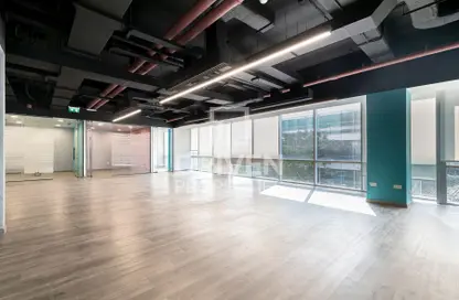 Office Space - Studio for rent in Emaar Business Park Building 4 - Emaar Business Park - Sheikh Zayed Road - Dubai