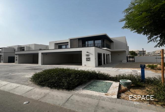 116807373 - Property Main Image
