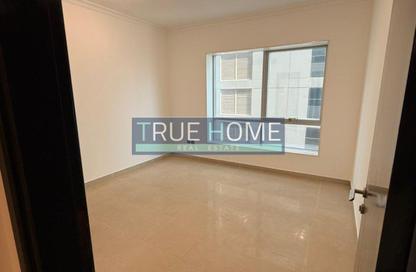 Apartment - 1 Bedroom - 2 Bathrooms for rent in Riviera Tower - Al Majaz 3 - Al Majaz - Sharjah