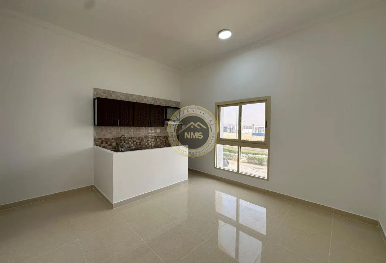 160984800 - Property Main Image