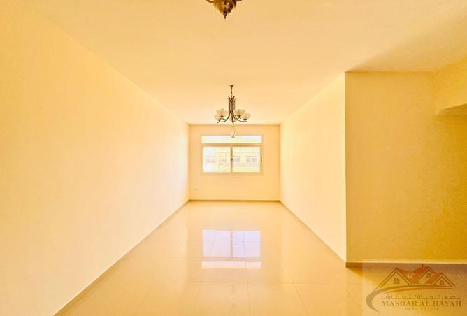 67442082 - Property Image 2