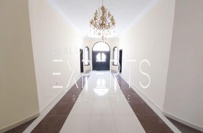 Compound - 5 Bedrooms - 7+ Bathrooms for sale in Shakhbout City - Abu Dhabi