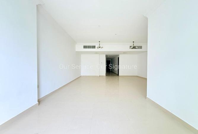 114604023 - Property Image 3