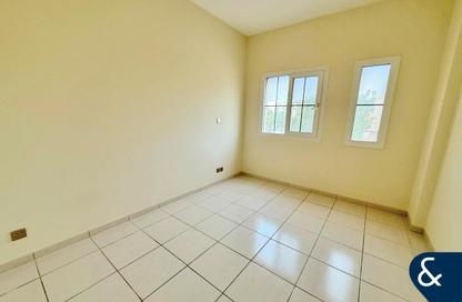 Villa - 3 Bedrooms - 3 Bathrooms for rent in Springs 2 - The Springs - Dubai