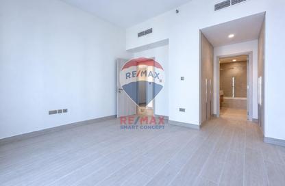 Apartment - 2 - 4 for rent in Views F - Yas Golf Collection - Yas Island - Abu Dhabi