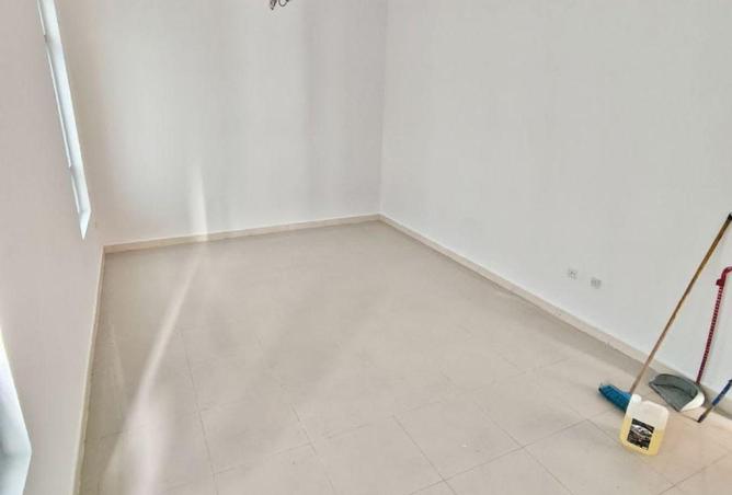 58567879 - Property Image 3