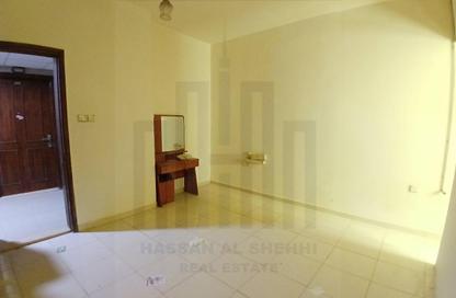 Apartment - Studio - 1 for rent in Fire Station Road - Muwaileh - Sharjah