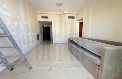 Apartment - 1 - 2 for rent in GGICO Building Moweilah - Muwaileh Commercial - Sharjah