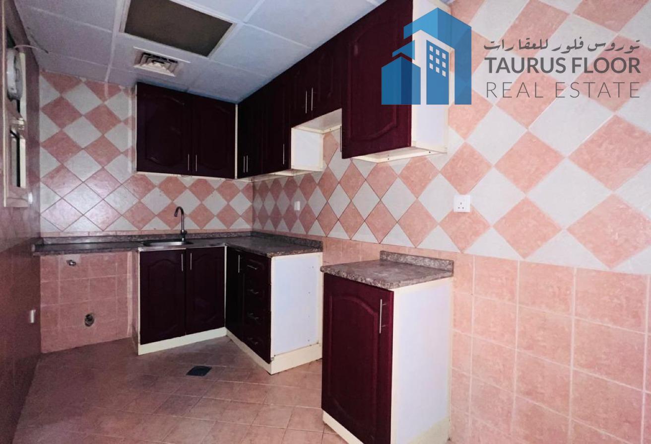Near Pond Park || 1 BR FLAT || FAMILY ONLY photo 8
