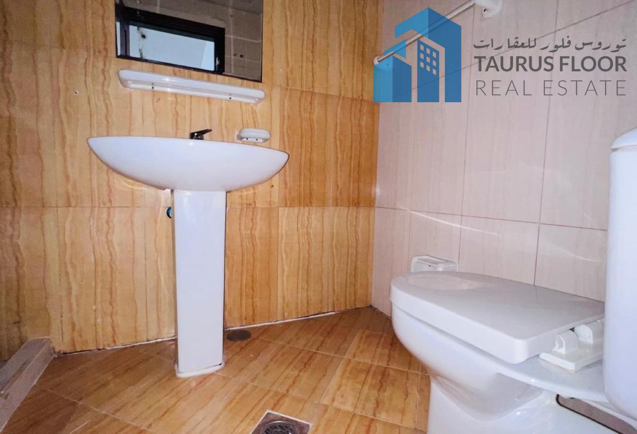 Near Pond Park || 1 BR FLAT || FAMILY ONLY photo 10