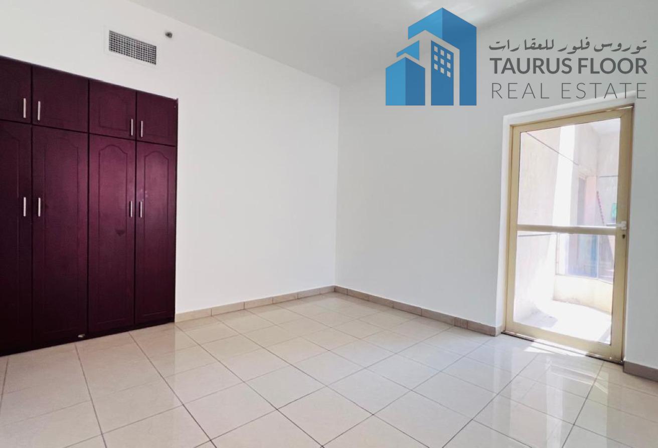 Near Pond Park || 1 BR FLAT || FAMILY ONLY photo 6