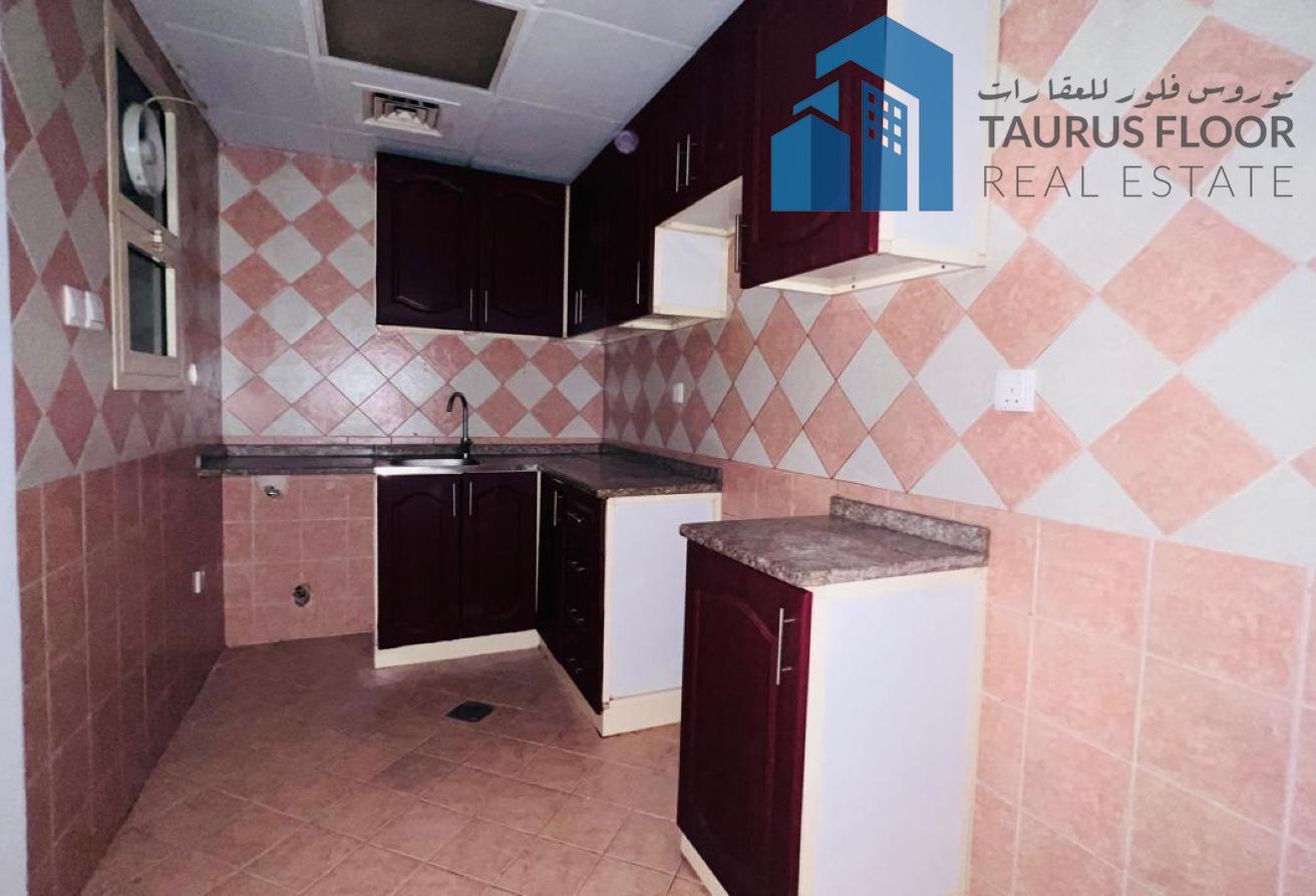 Near Pond Park || 1 BR FLAT || FAMILY ONLY photo 5