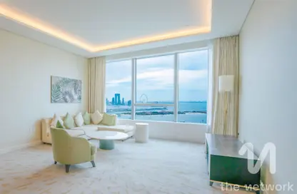 Apartment - 1 Bedroom - 2 Bathrooms for rent in The Palm Tower - Palm Jumeirah - Dubai