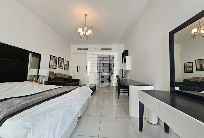 113266402 - Property Image 3