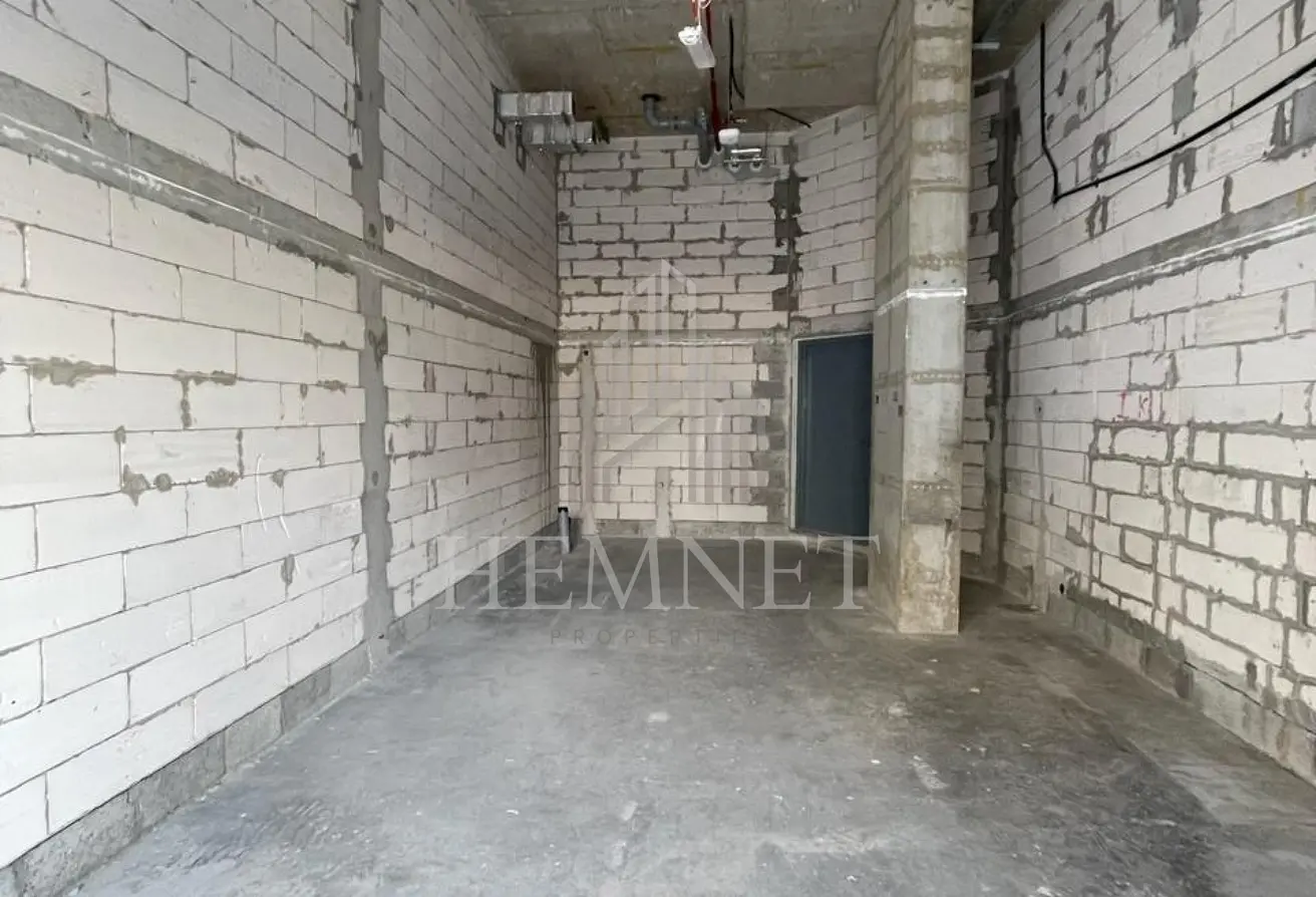 151923386 - Property Main Image